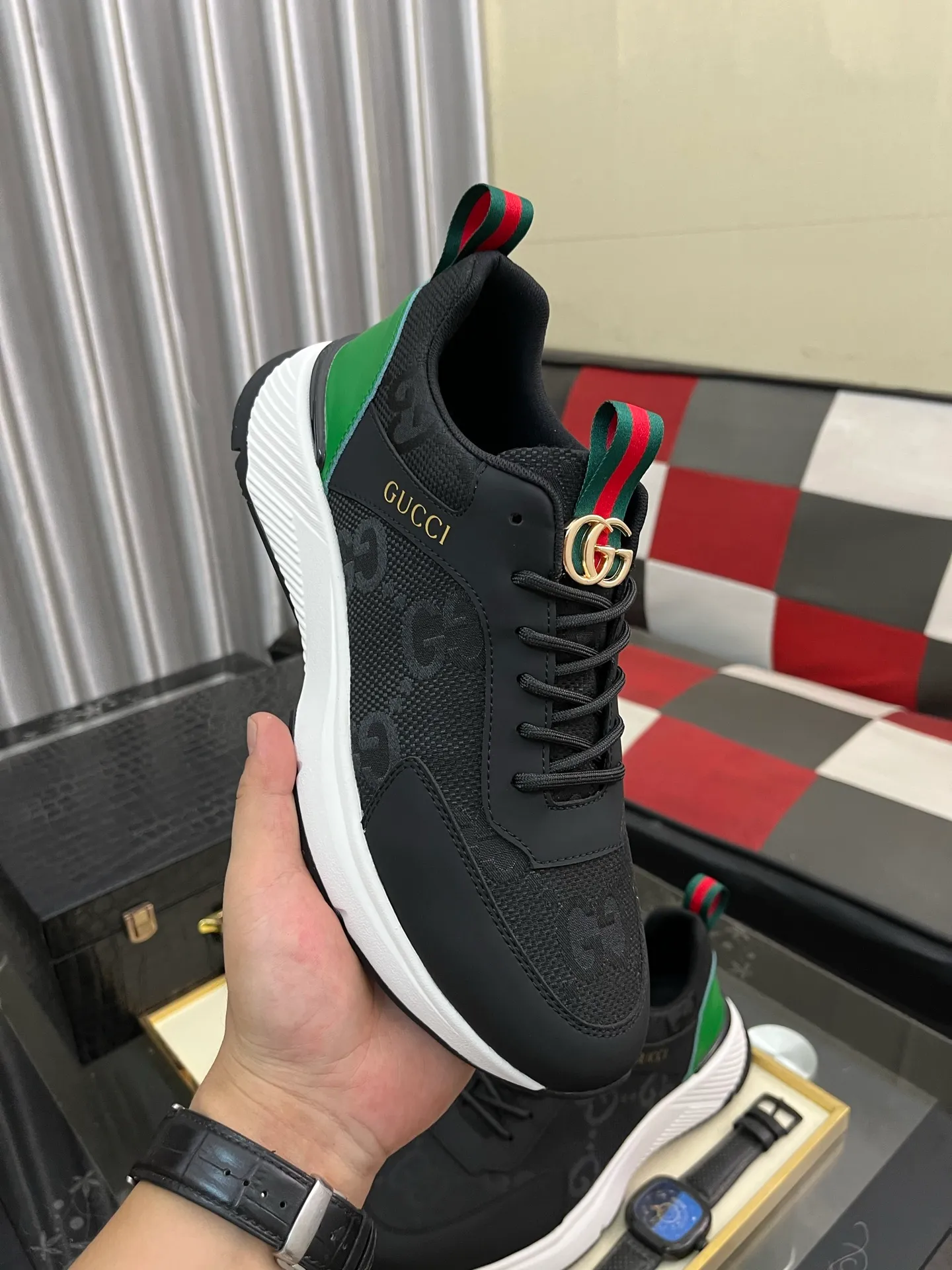 Men's Men's Shoes 💰458⌚️⌚️【GUCCI】Gucci men's latest white shoe series casual shoes! The official website is built 1:1. Upper: Made of imported cowhide, with electric embroidery ➕Inner lining: Made of high-quality first-layer pigskin, soft and comfortable. Picky material selection and exquisite workmanship give you the best enjoyment. Size: 38-443️⃣Colors available